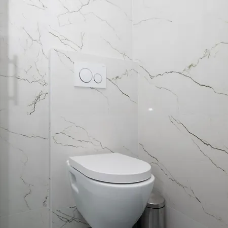 Lav Διαμέρισμα *