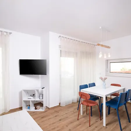 Lav Διαμέρισμα